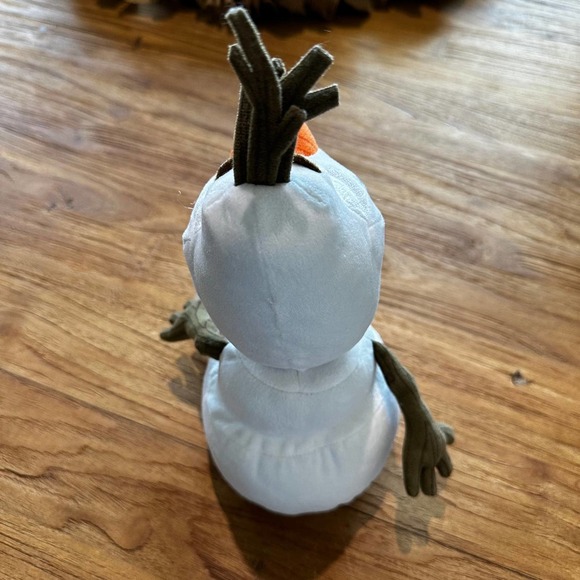 Authentic Disney Parks Resort Olaf Frozen Stuffed Animal Collectible 12” - Picture 8 of 12